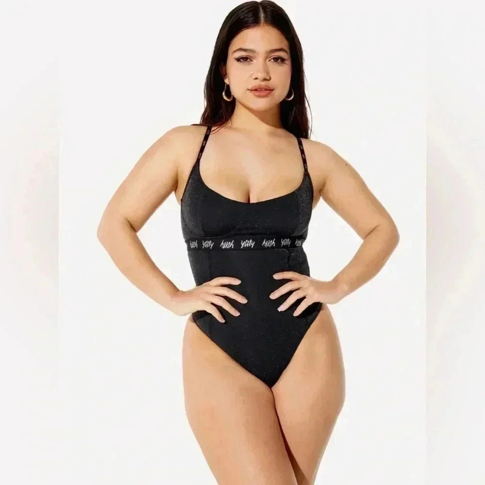 Yitty by Fabletics SZ XS Spotlight Shaping Demi Cup Thong Bodysult